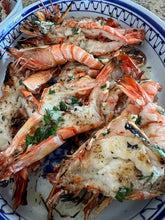 Cargar imagen en el visor de la galería, Nigerian Prawns Wild Caught / Langostinos Silvestres de Nigeria
