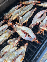 Cargar imagen en el visor de la galería, Nigerian Prawns Wild Caught / Langostinos Silvestres de Nigeria
